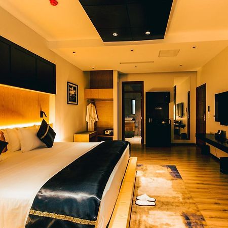 Blackwood Boutique Hotel And Apartments Daressalam Exterior foto