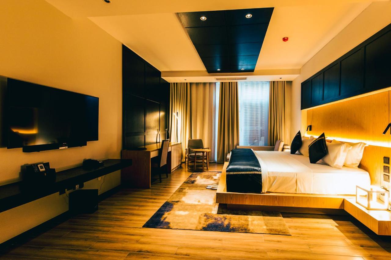 Blackwood Boutique Hotel And Apartments Daressalam Exterior foto