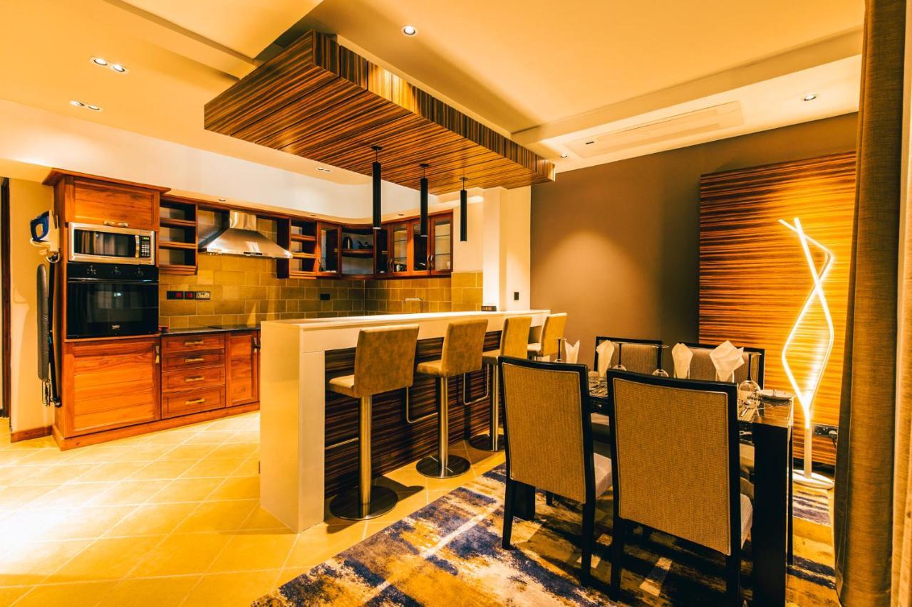Blackwood Boutique Hotel And Apartments Daressalam Exterior foto