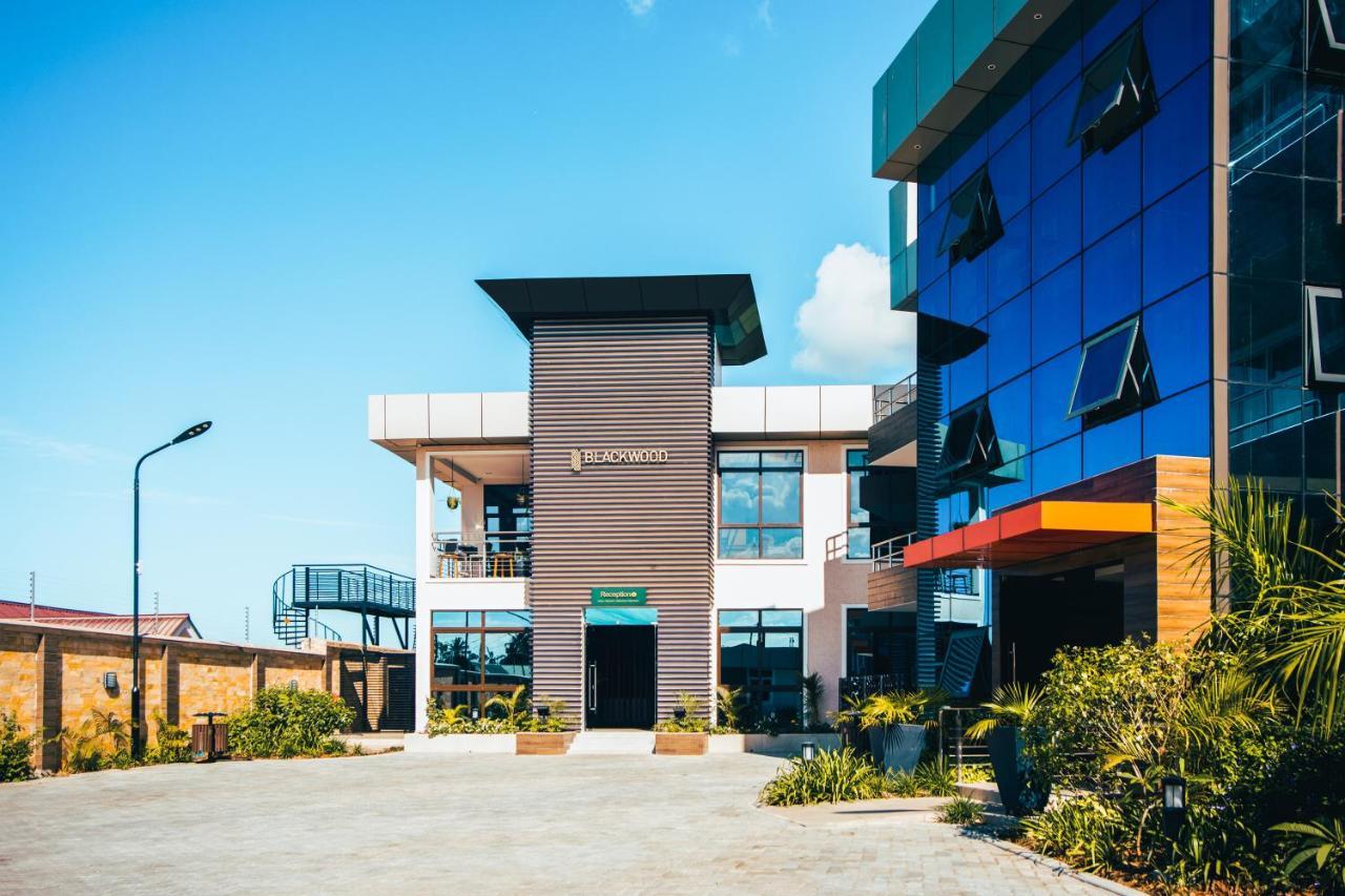 Blackwood Boutique Hotel And Apartments Daressalam Exterior foto