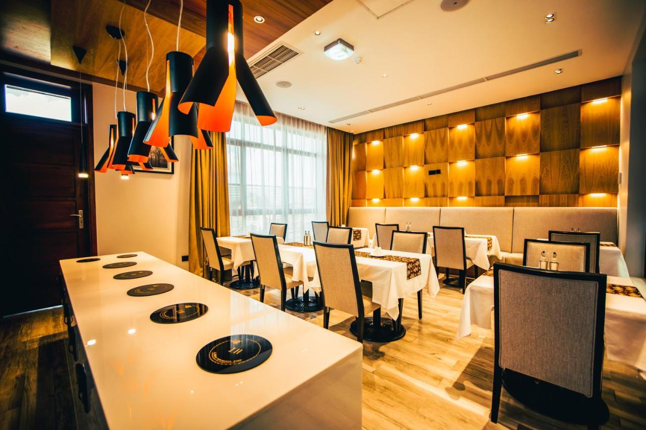 Blackwood Boutique Hotel And Apartments Daressalam Exterior foto